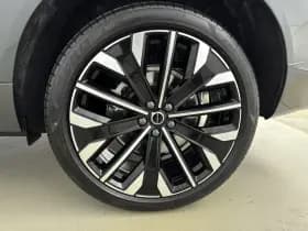 Volvo XC60 thumbnail 34