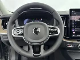 Volvo XC60 thumbnail 10