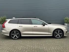 Volvo V60 thumbnail 2
