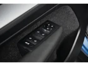 Volvo XC40 thumbnail 14