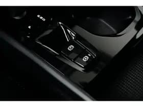 Volvo XC40 thumbnail 20