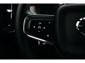 Volvo XC40 thumbnail 23
