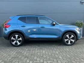 Volvo XC40 thumbnail 30