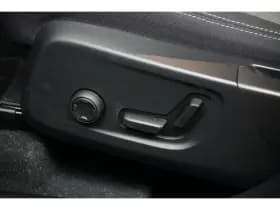 Volvo XC40 thumbnail 8