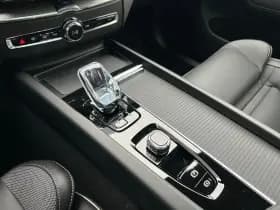 Volvo XC60 thumbnail 8