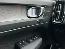 Volvo XC40 thumbnail 11