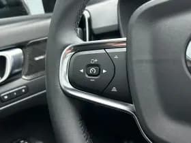 Volvo XC40 thumbnail 17