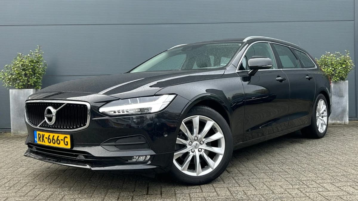 Volvo V90 — foto 1