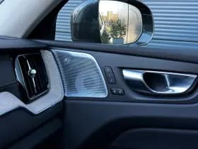 Volvo XC60 thumbnail 27