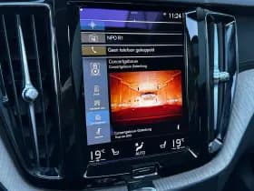 Volvo XC60 thumbnail 30