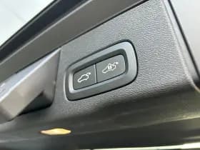 Volvo XC60 thumbnail 20