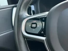 Volvo XC60 thumbnail 8