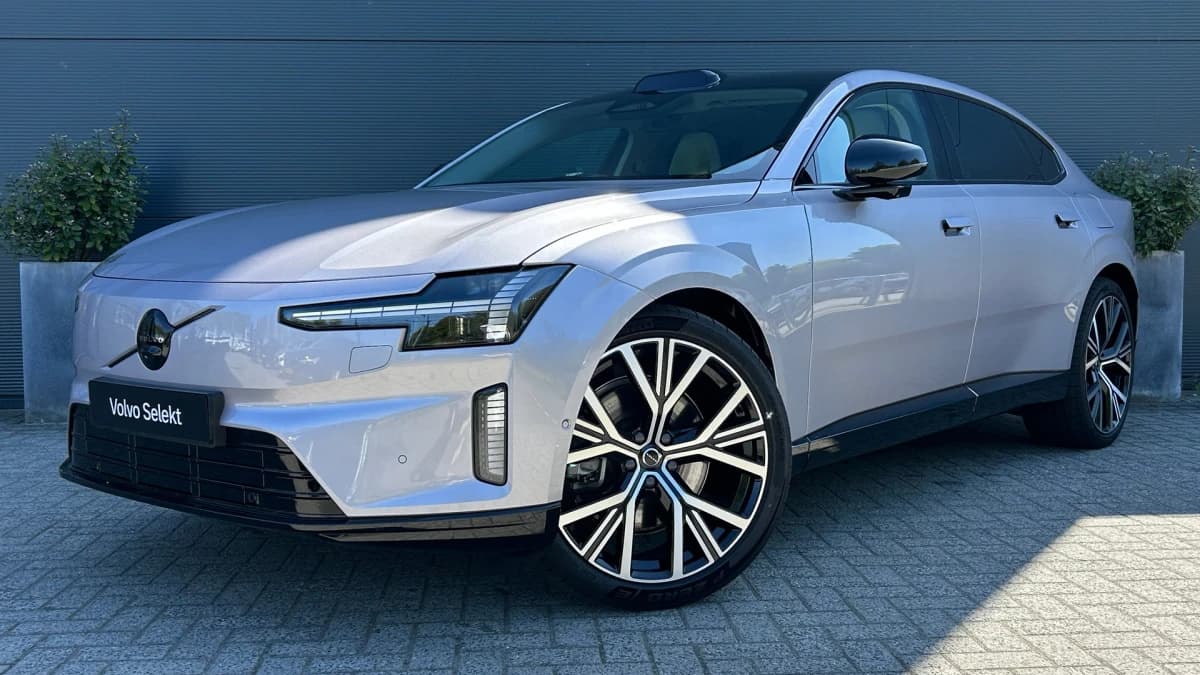 Volvo ES90 — foto 1