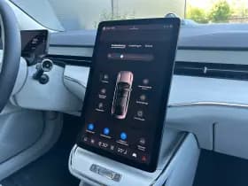 Volvo ES90 thumbnail 42