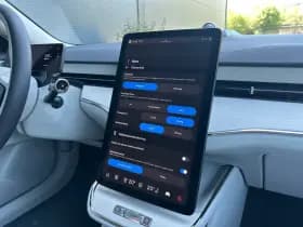 Volvo ES90 thumbnail 44