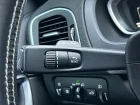 Volvo V40 thumbnail 14