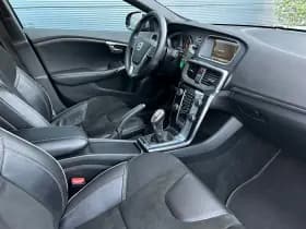 Volvo V40 thumbnail 17