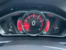 Volvo V40 thumbnail 10