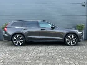 Volvo V60 thumbnail 3
