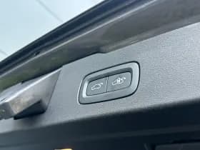 Volvo V60 thumbnail 24