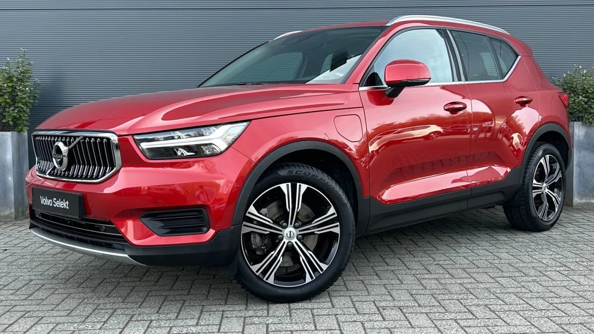 Volvo XC40 — foto 1