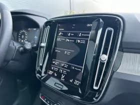 Volvo XC40 thumbnail 26