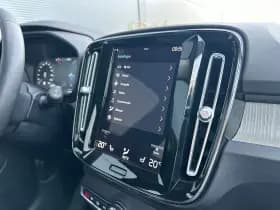 Volvo XC40 thumbnail 30