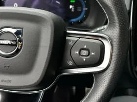 Volvo XC40 thumbnail 35