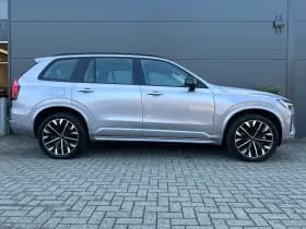 Volvo XC90 thumbnail 2