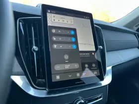 Volvo XC90 thumbnail 21