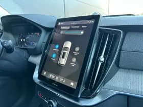 Volvo XC90 thumbnail 33