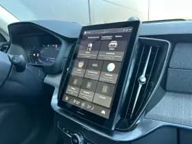 Volvo XC90 thumbnail 34