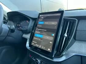 Volvo XC90 thumbnail 35
