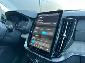 Volvo XC90 thumbnail 36