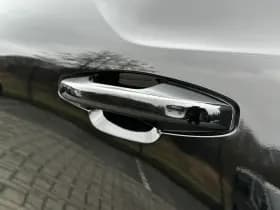 Volvo XC40 thumbnail 24
