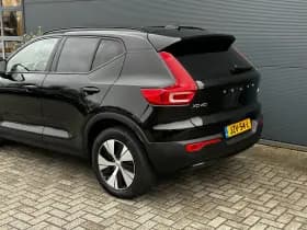 Volvo XC40 thumbnail 25