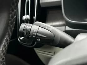 Volvo XC40 thumbnail 30