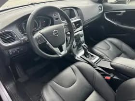 Volvo V40 thumbnail 7