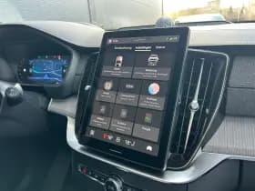Volvo XC90 thumbnail 32