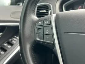 Volvo V40 thumbnail 11