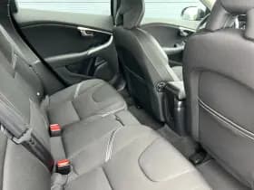 Volvo V40 thumbnail 16