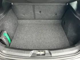 Volvo V40 thumbnail 18