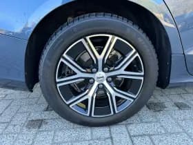 Volvo V60 thumbnail 4