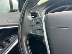 Volvo V40 thumbnail 11