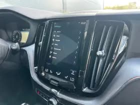 Volvo XC60 thumbnail 25