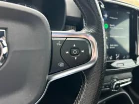 Volvo XC40 thumbnail 16