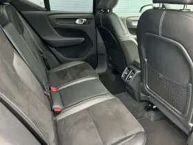 Volvo XC40 thumbnail 24