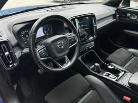 Volvo XC40 thumbnail 6
