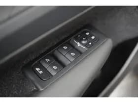 Volvo C40 thumbnail 18