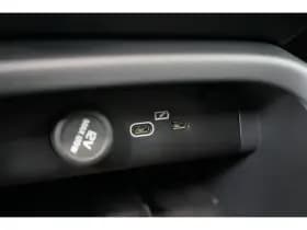 Volvo C40 thumbnail 23